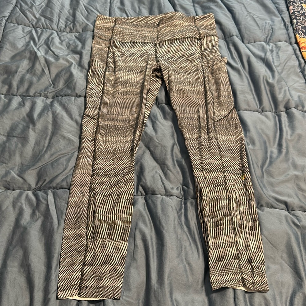 Lululemon running tight sz 10